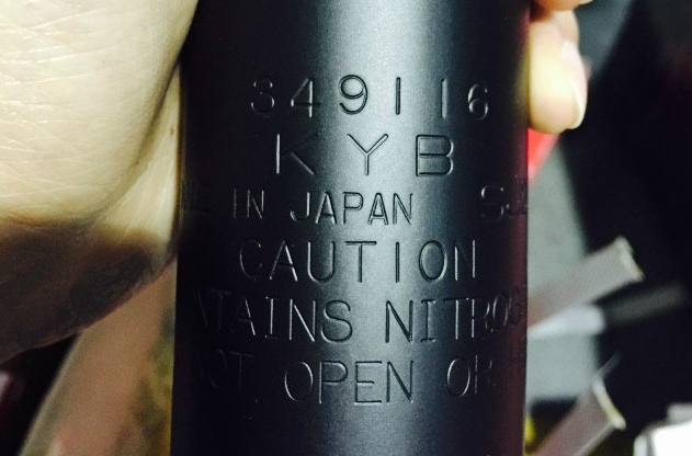 如何辨別KYB減震器真假？(圖2)